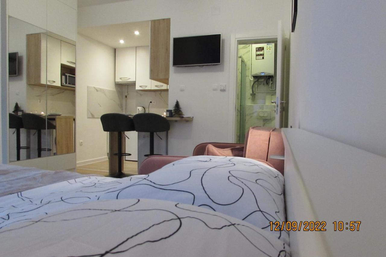 Oboj Maksimir Self Check In Apartment *